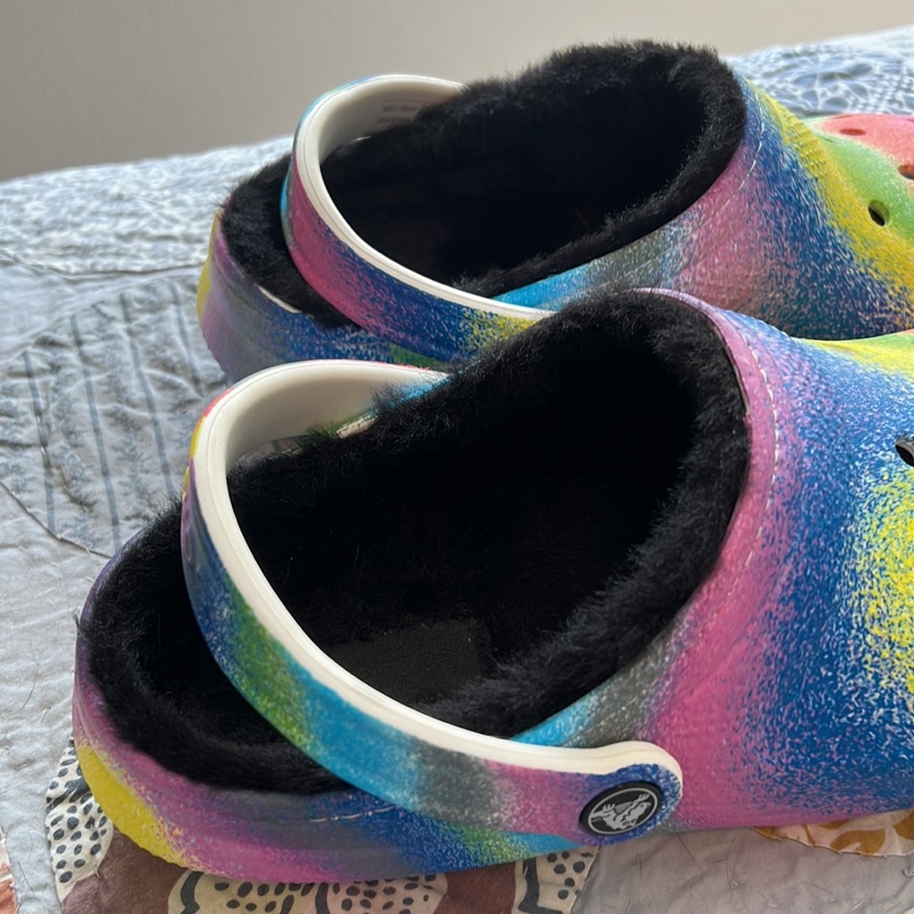 Crocs fleece lined💜 - Picture 3 of 8